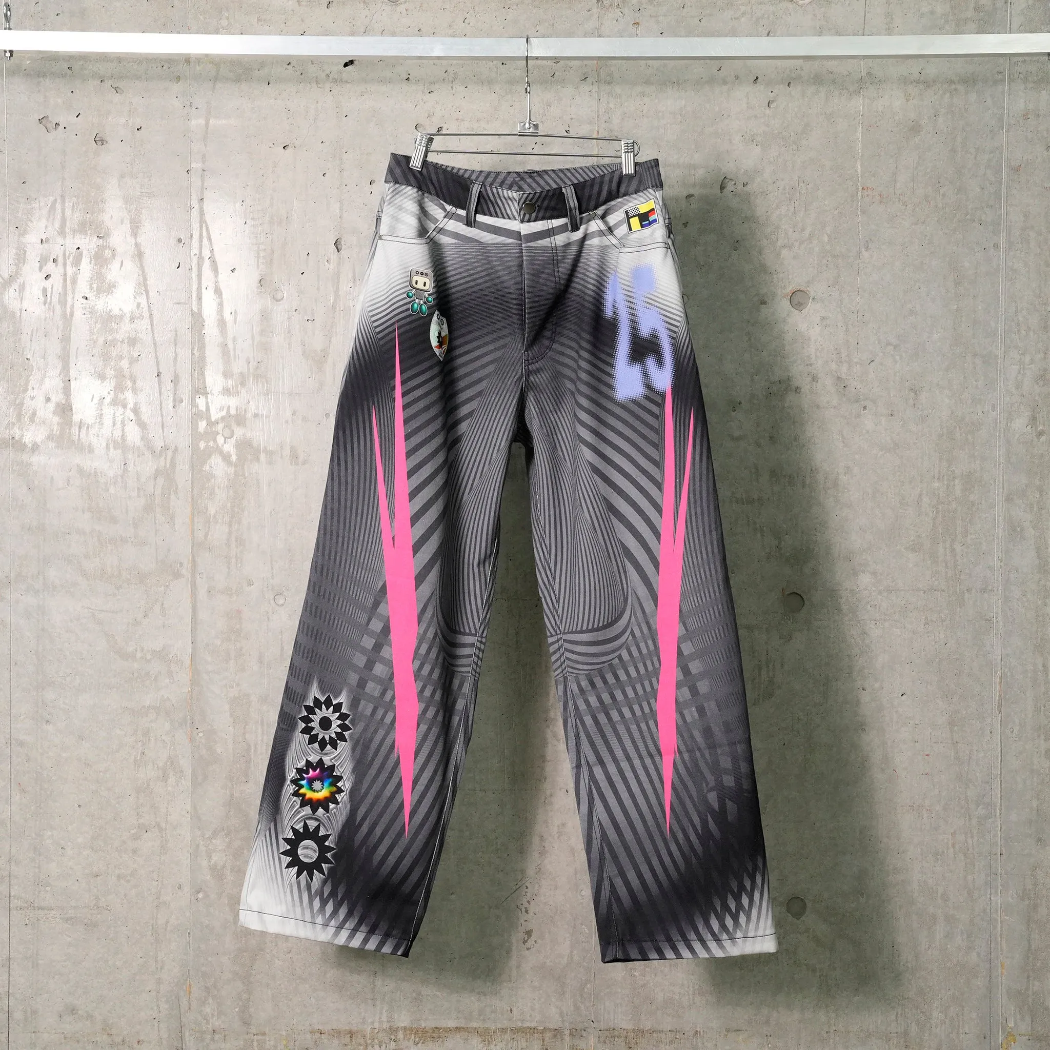 BAGGY TROUSERS / BLACK
