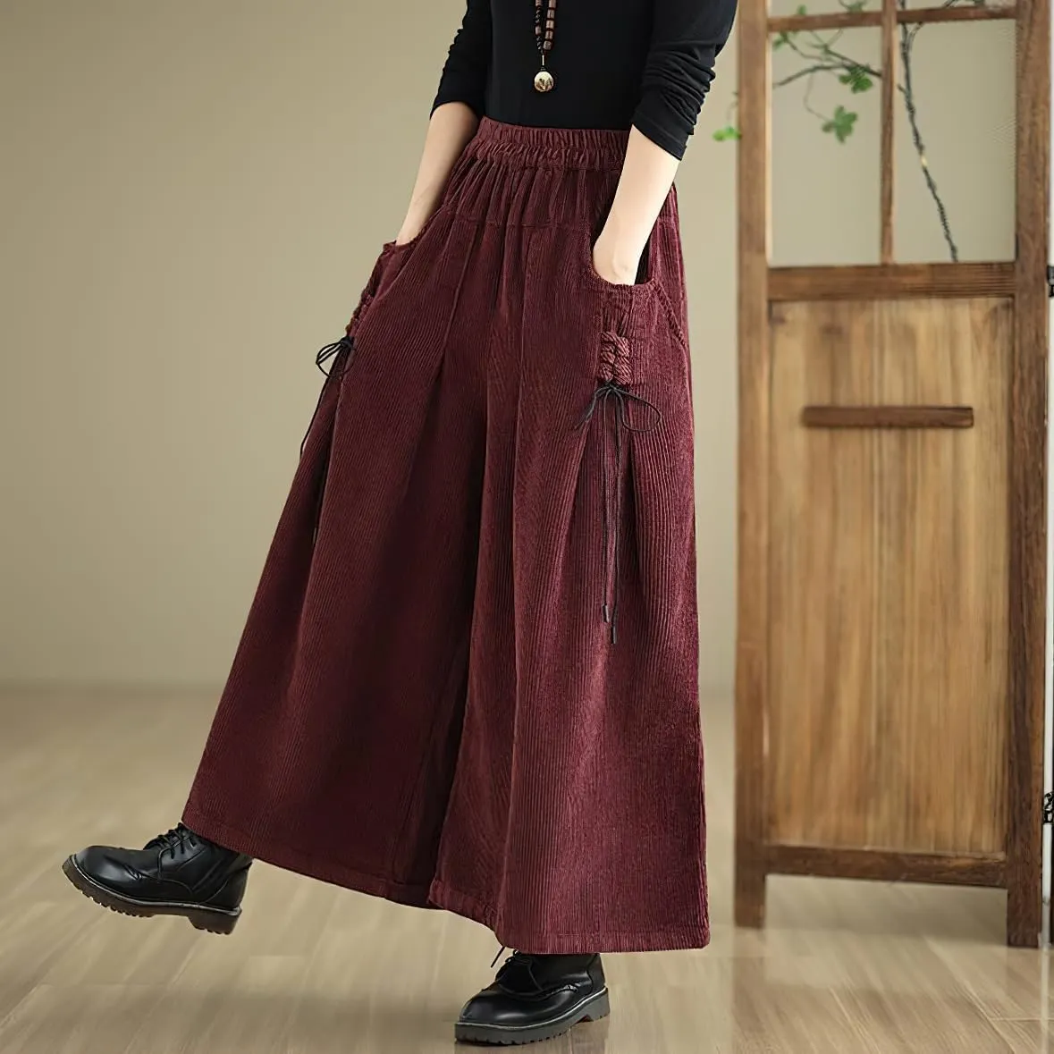 chouyatou Women's Fall Casual Wide Leg Baggy Corduroy Pants Elastic Waist Baggy Culotte Loose Trousers