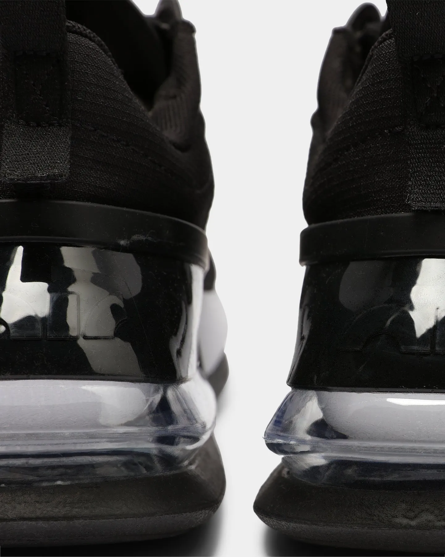Nike Women's Air Max Up Black/White/Silber
