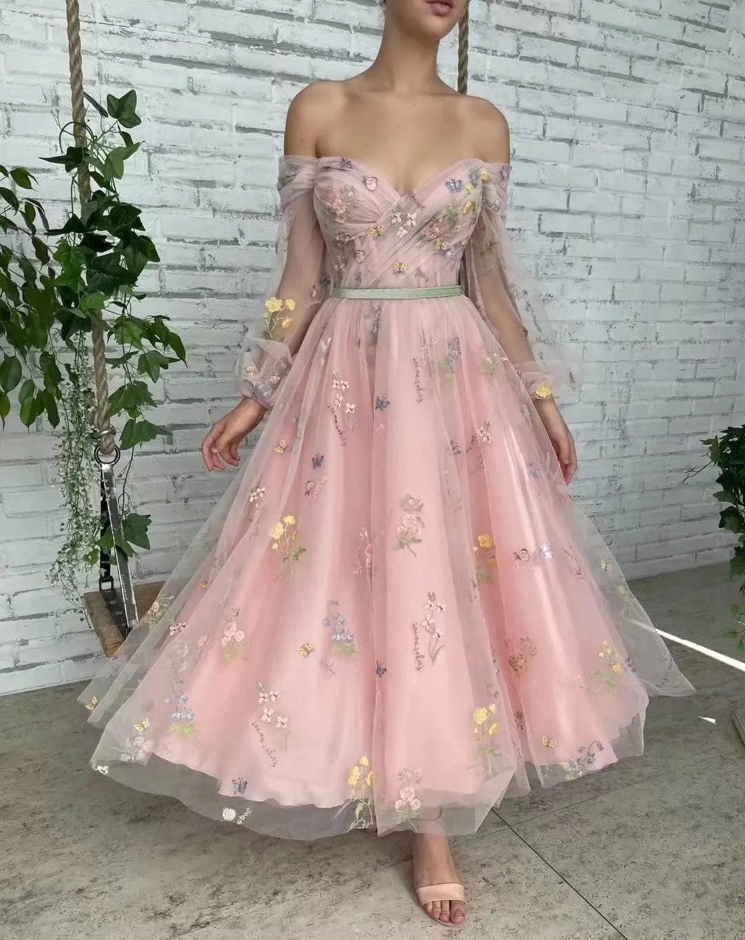 Puffy Sleeve Prom Dresses Flower Embroidery Tulle Backless A-line Lace Formal Evening Party Gown for Women