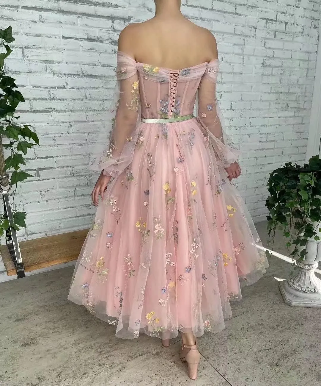 Puffy Sleeve Prom Dresses Flower Embroidery Tulle Backless A-line Lace Formal Evening Party Gown for Women